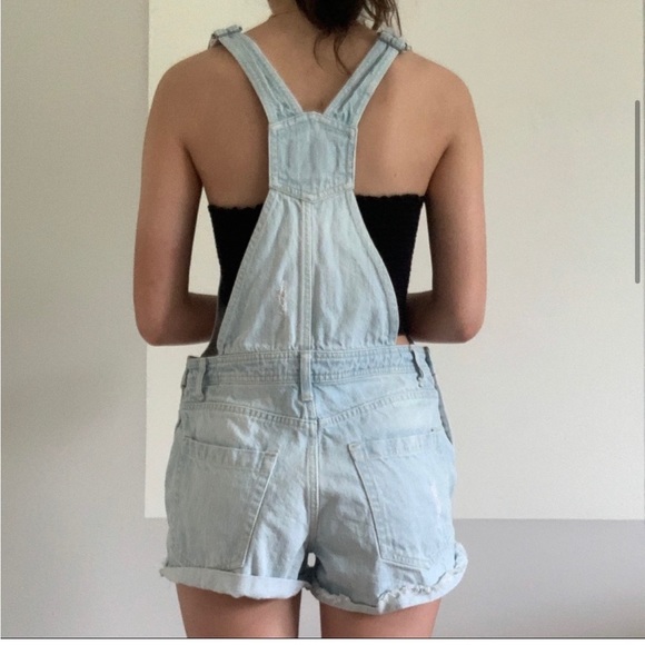 Forever 21 Overall Shorts - Light Wash with Patches - Picture 8 of 8